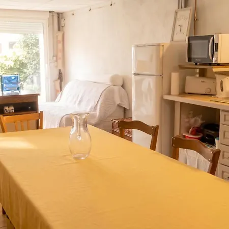 Cosy à - Terrasse Et Jardin Clôturé *